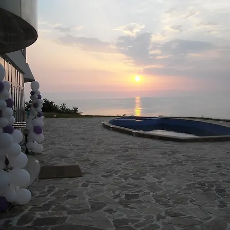 Hotel Romance Kiten (Burgas)