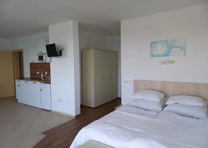 Hotel Romance Kiten (Burgas)